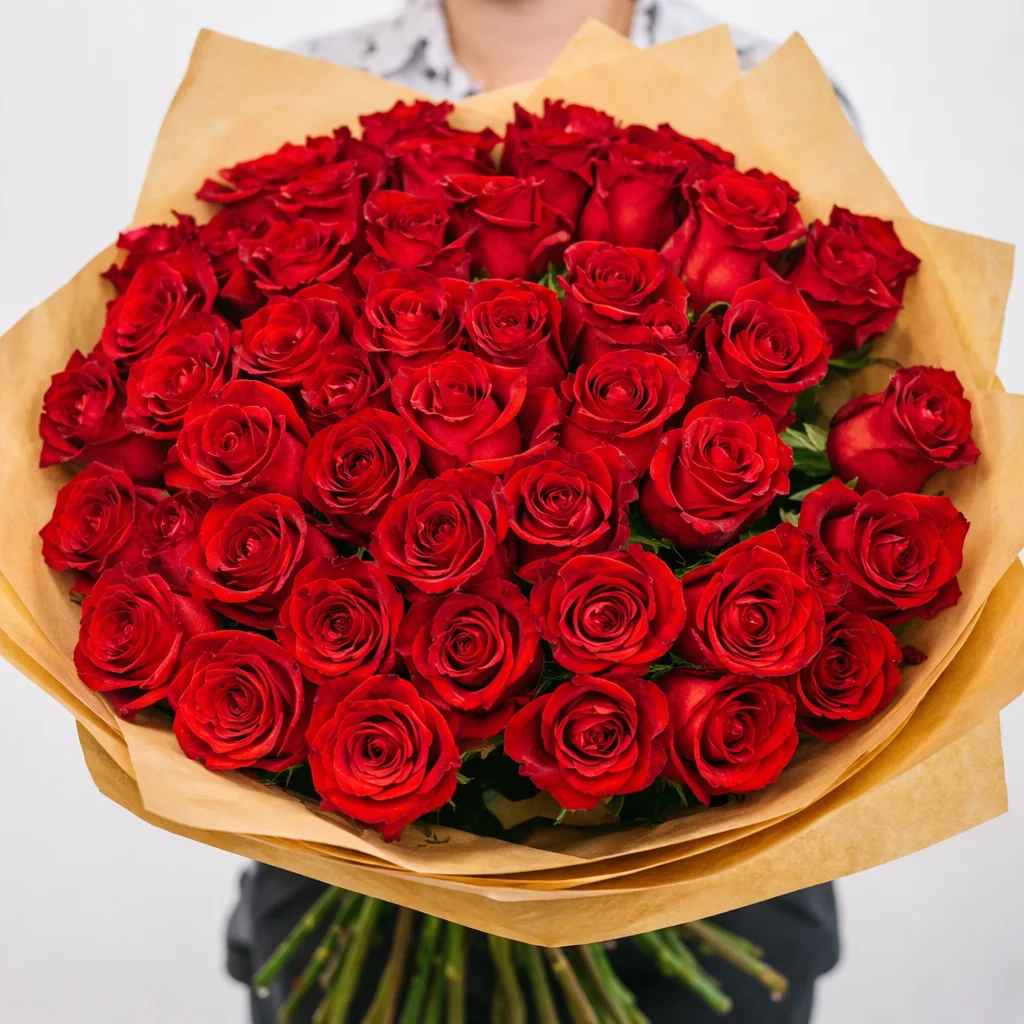 Arrangement of 100 Red Roses
